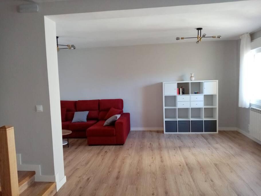 Casa Julio, Bonita Casa Comoda Y Espaciosa, Totalmente Reformada Con Terraza Y Jardin Privado Riezu Zewnętrze zdjęcie