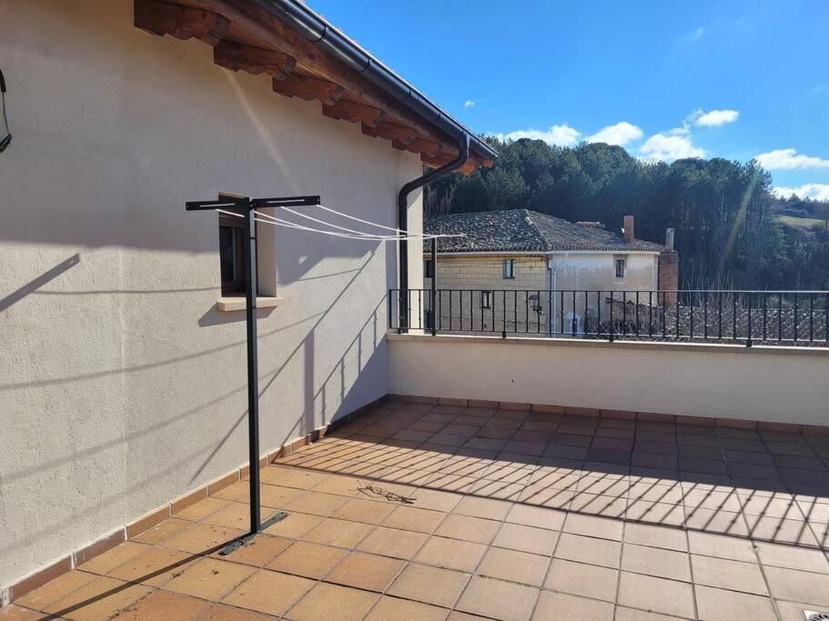 Casa Julio, Bonita Casa Comoda Y Espaciosa, Totalmente Reformada Con Terraza Y Jardin Privado Riezu Zewnętrze zdjęcie