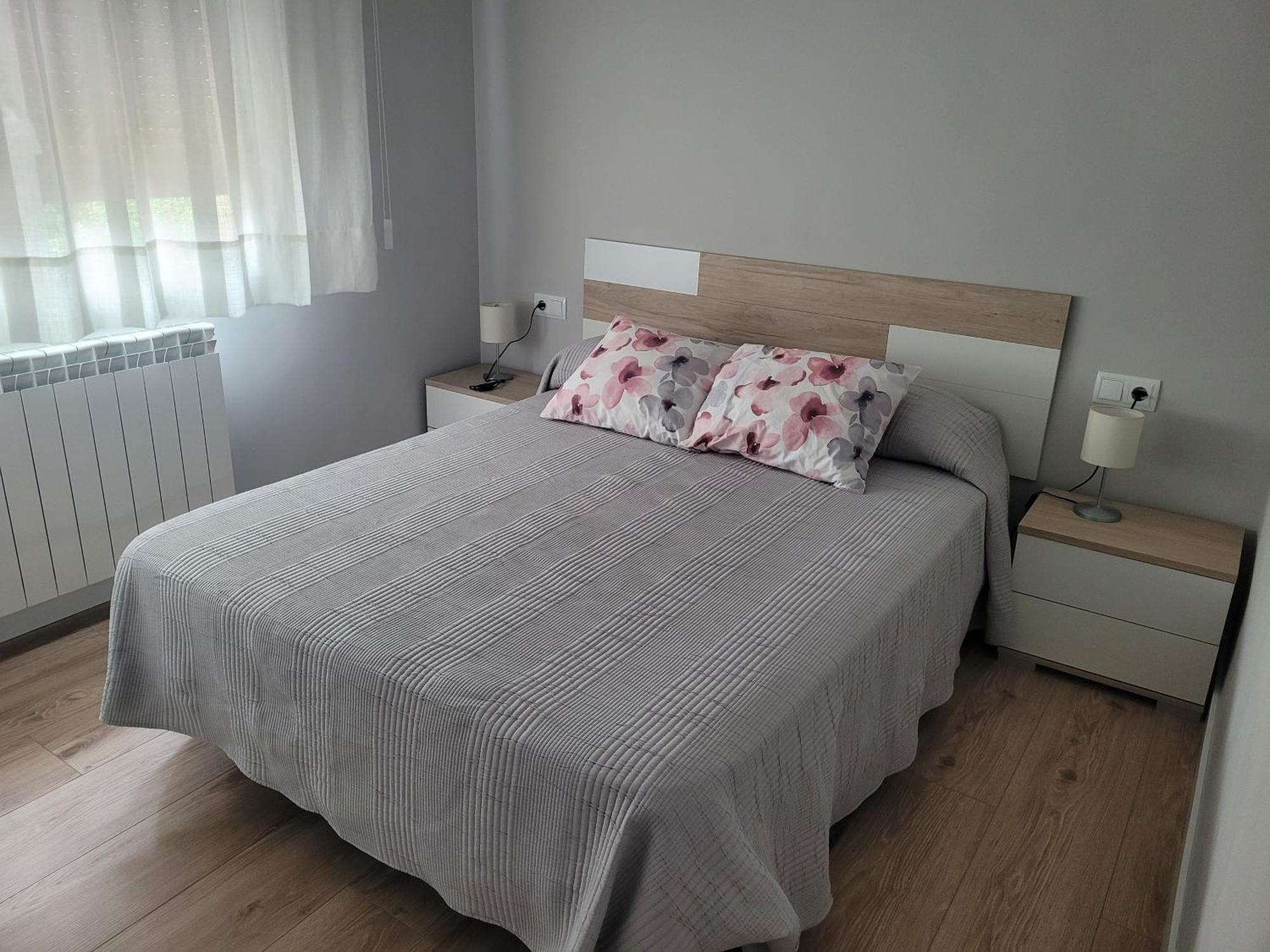 Casa Julio, Bonita Casa Comoda Y Espaciosa, Totalmente Reformada Con Terraza Y Jardin Privado Riezu Zewnętrze zdjęcie